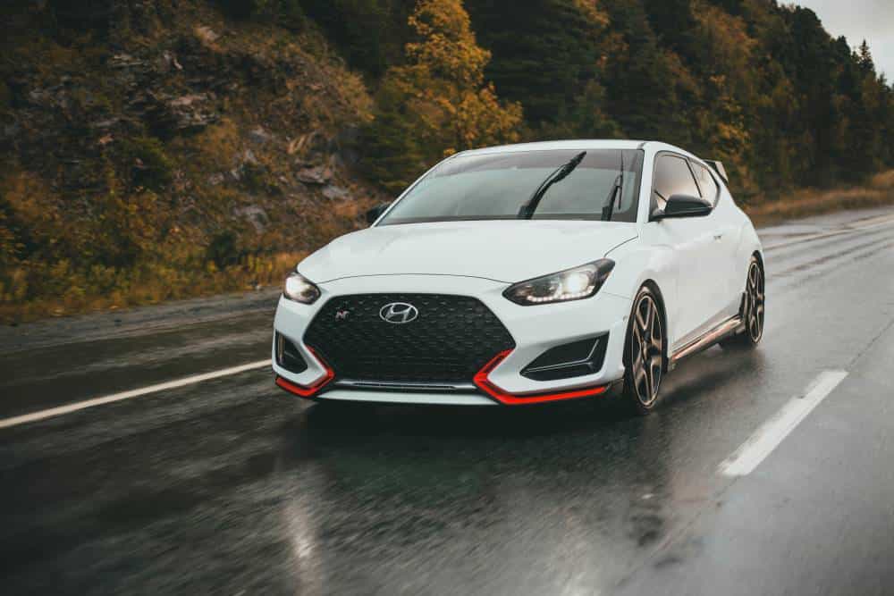 Metropolitan Mobility: Hatchbacks for City Living-image