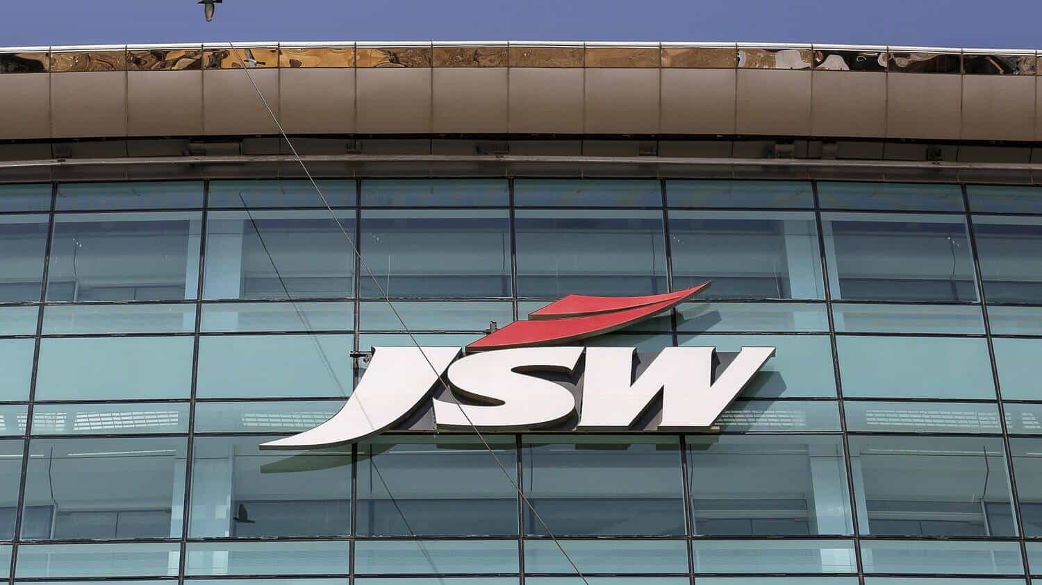 JSW to Launch Own EV Brand Indian steelmaker JSW announces plans to enter the electric vehicle market with its own brand.-image