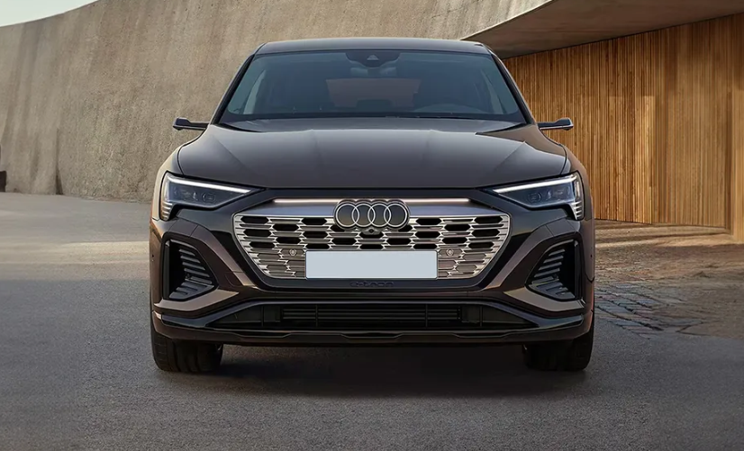 Audi Q8 Sportback e-tron