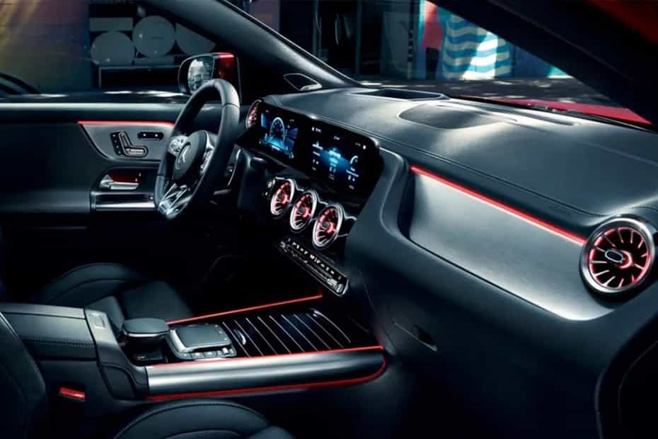 Mercedes-Benz AMG GLA 35