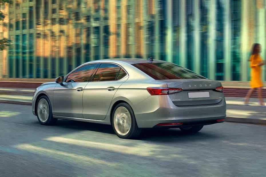 Skoda Superb 2025