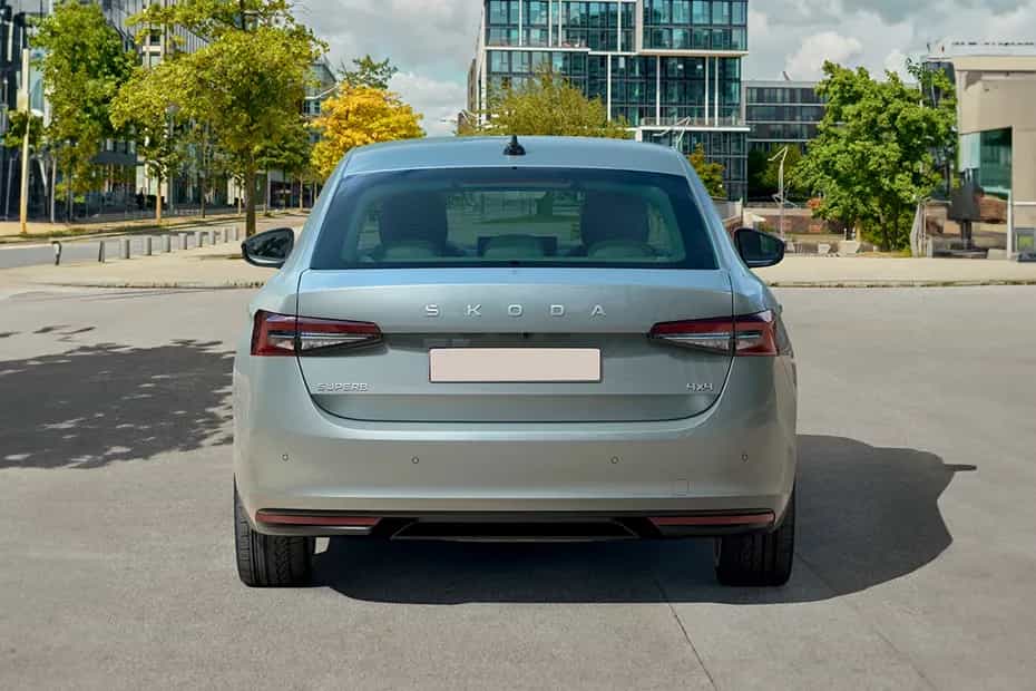 Skoda Superb 2025