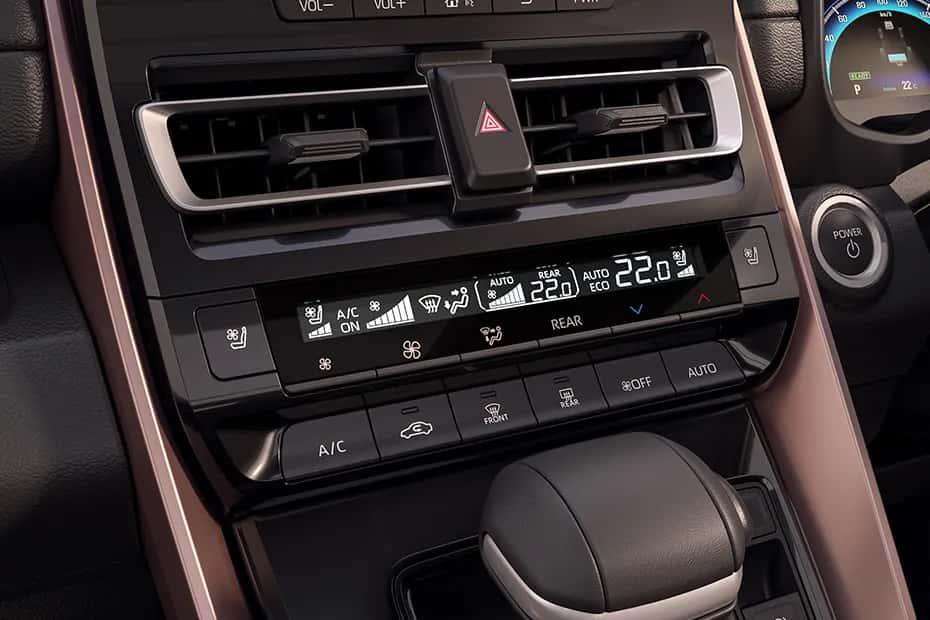 Maruti Suzuki Invicto