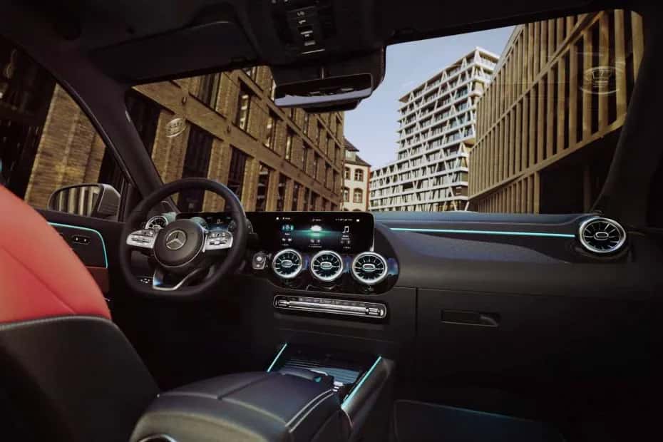 Mercedes-Benz AMG GLA 35