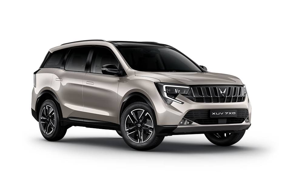 Mahindra XUV 7XO