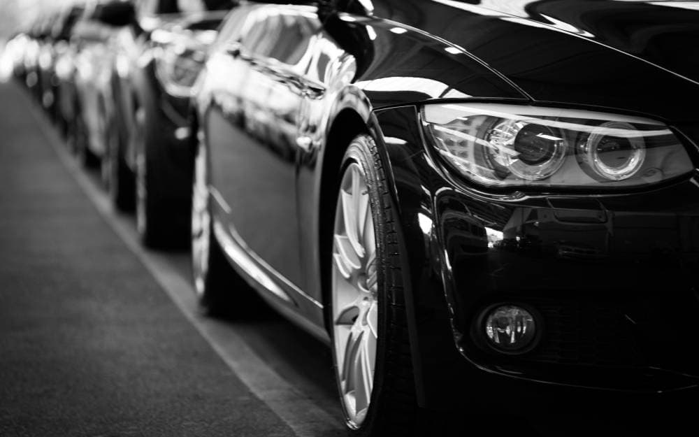 From Horseless Carriages to Self-Driving Wonders: A Look at the Ever-Evolving Auto Industry