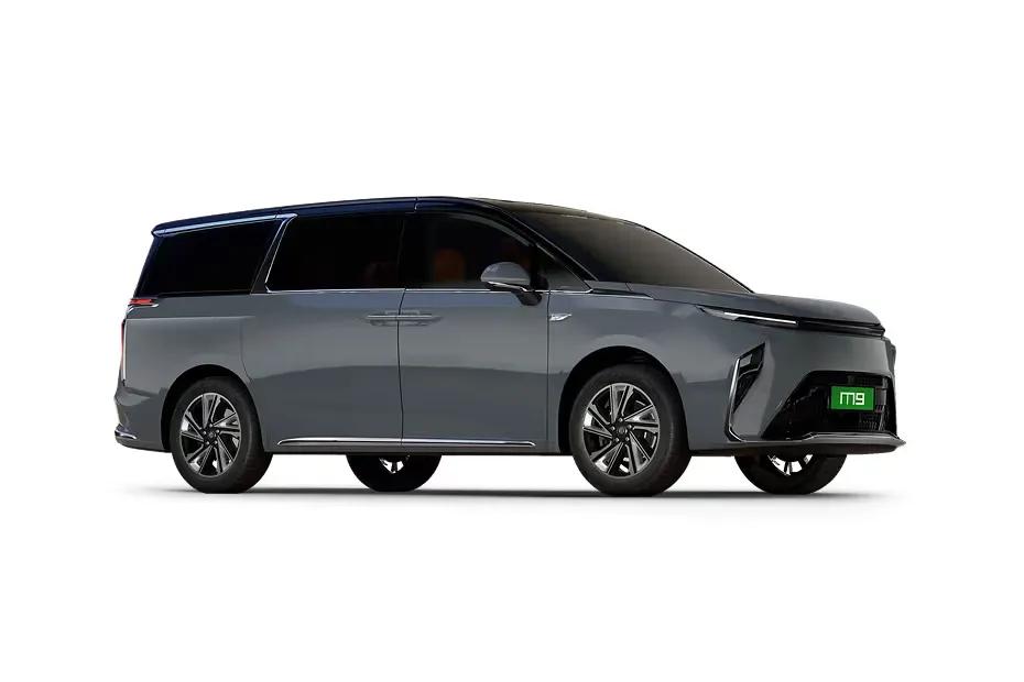 MG M9 M9 Concrete Grey With Black Roof