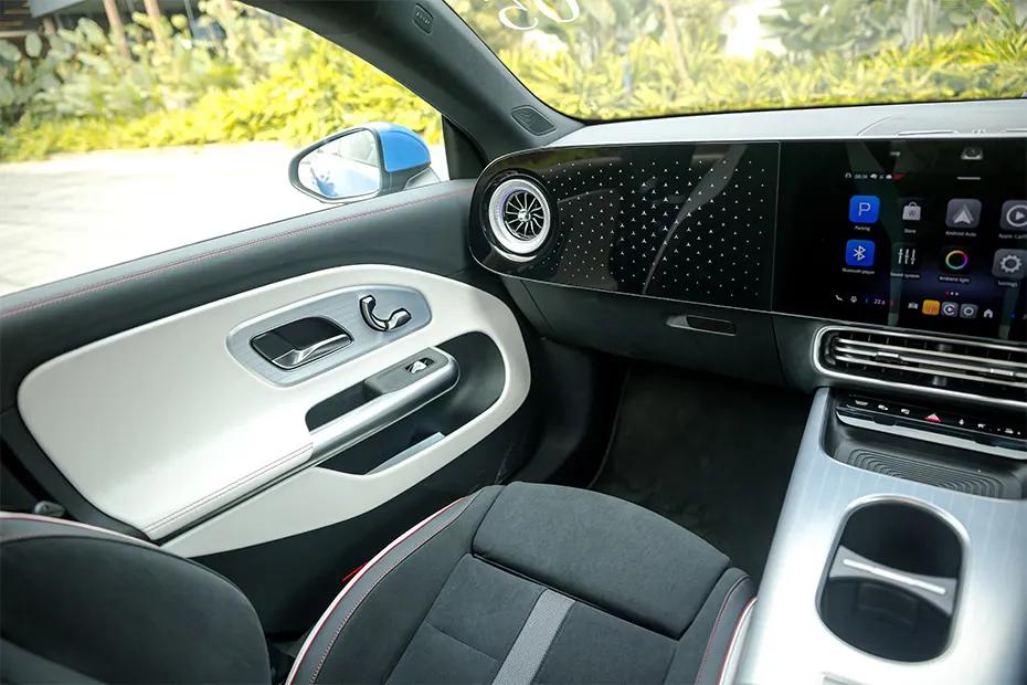 mercedes-benz-cla-electric-door-panel