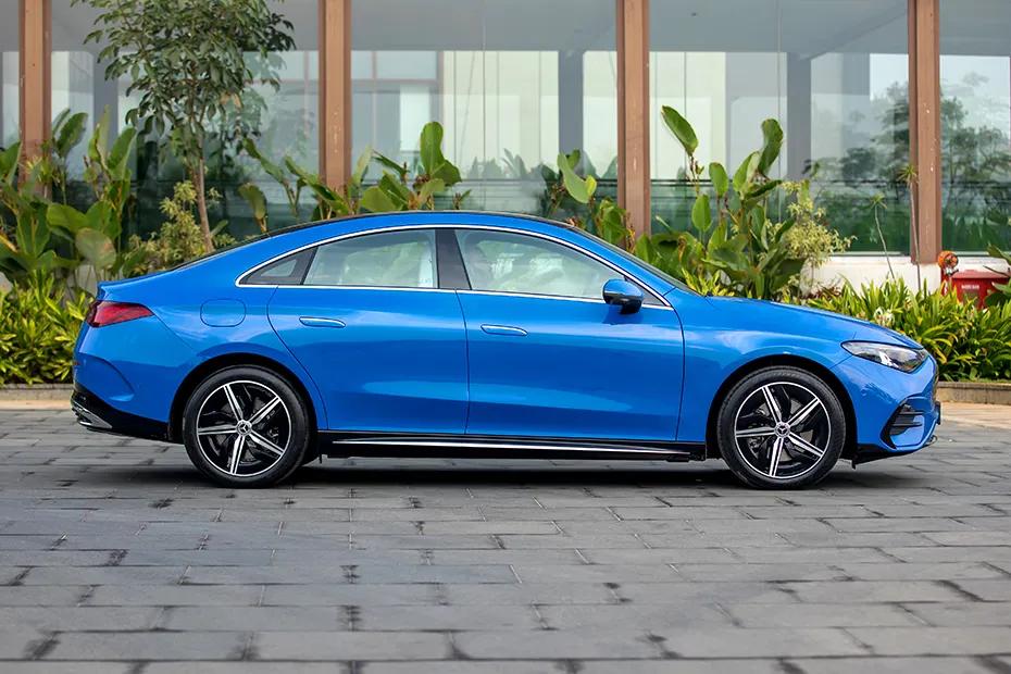 mercedes-benz-cla-electric-right-side-view
