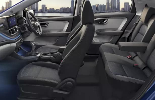 Tata Altroz Seats