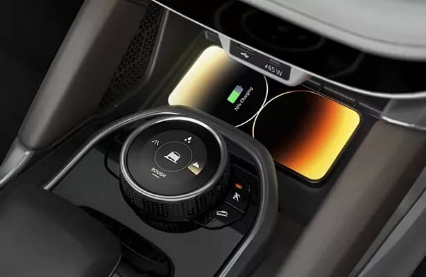 Tata Safari Wireless Charging
