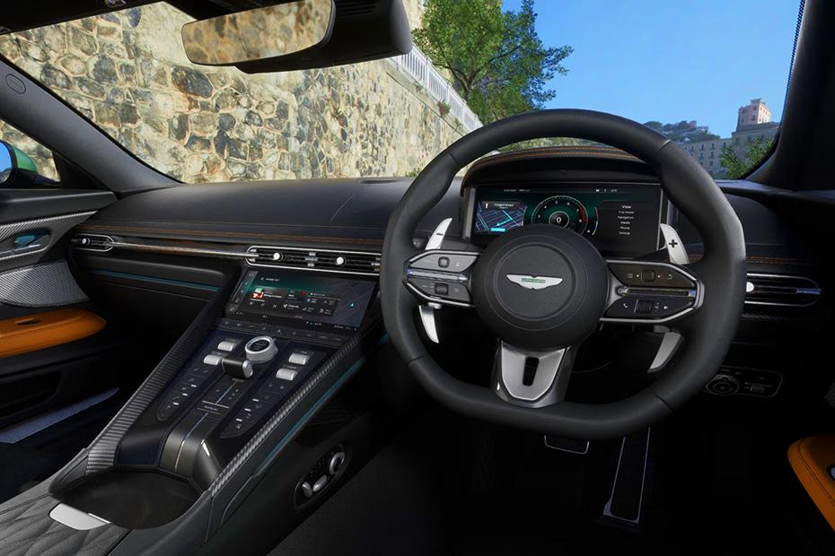aston-martin-db12-dashboard