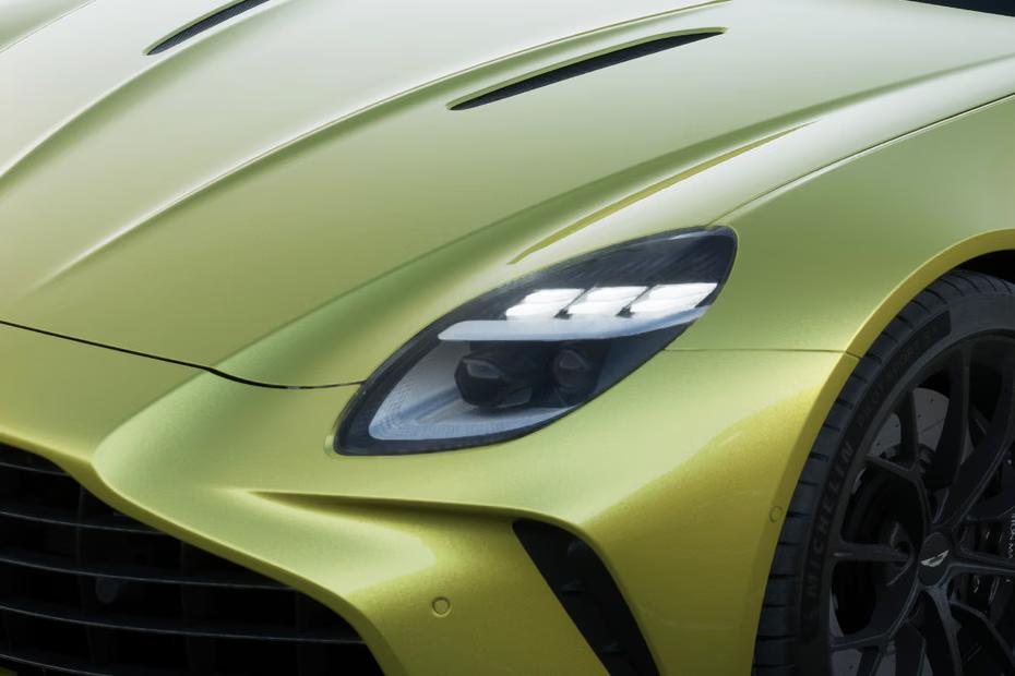 aston-martin-vantage-headlight