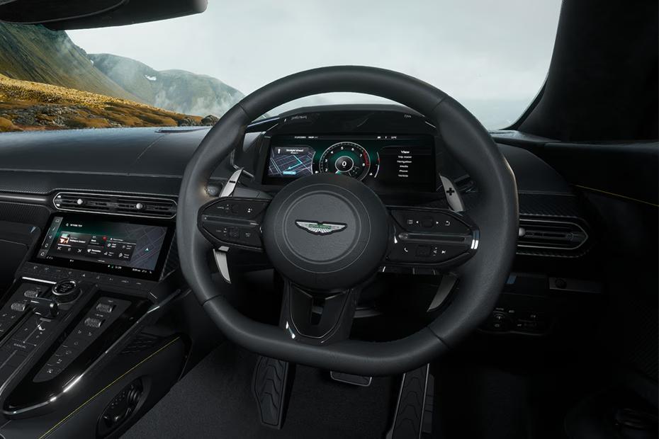 aston-martin-vantage-steering-wheel