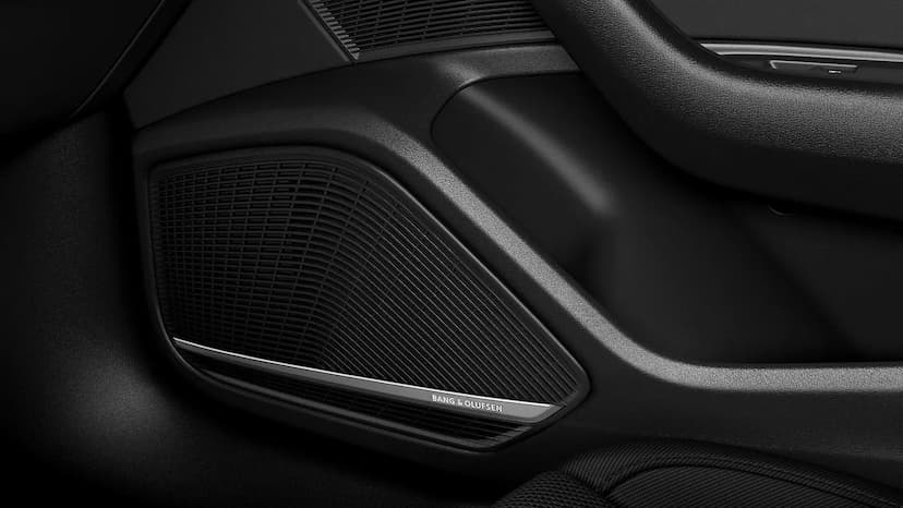 audi-a4-speaker