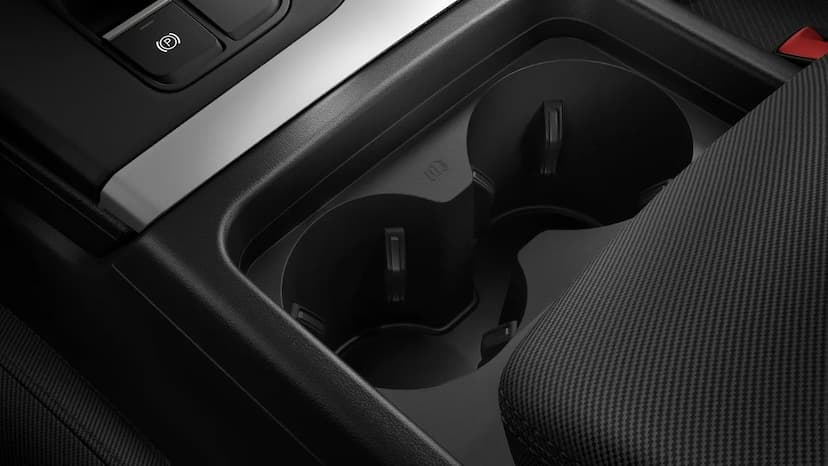 audi-q5-cup-holder