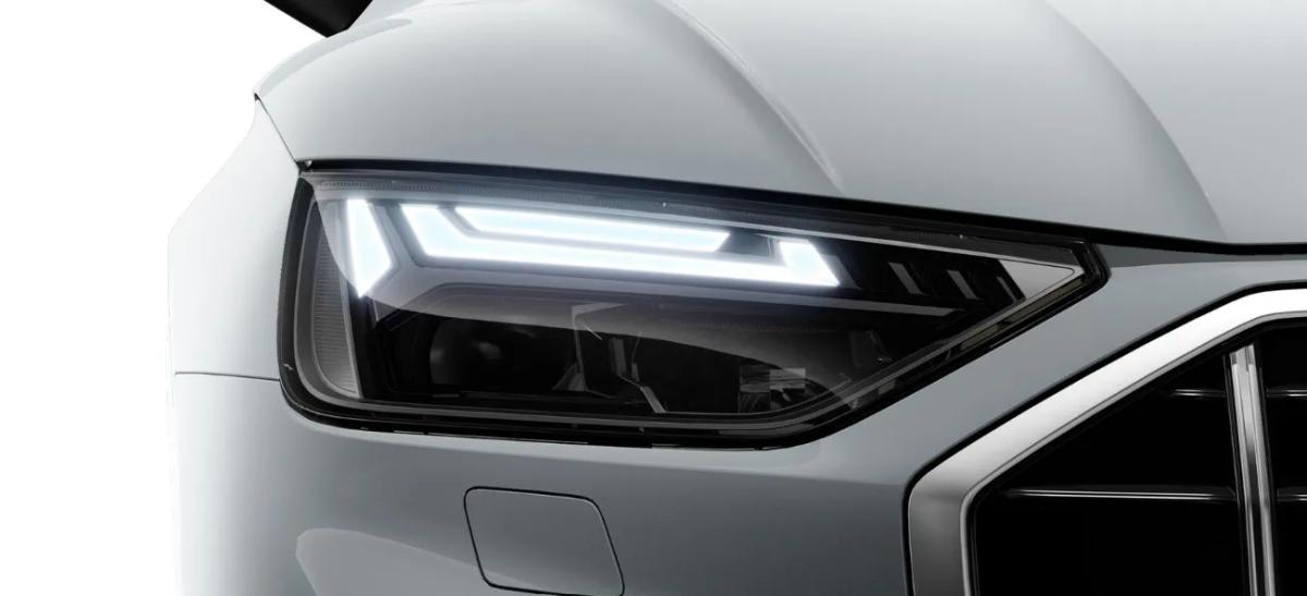 audi-q5-headlight