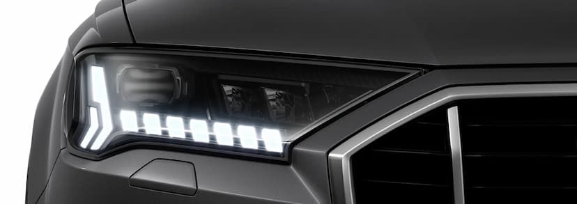 audi-q7-headlight