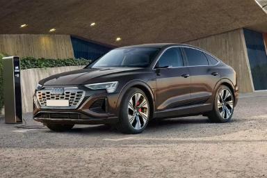 Audi Q8 Sportback e-tron preview 3