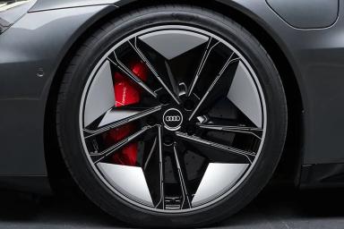 Audi RS e-tron GT preview 2