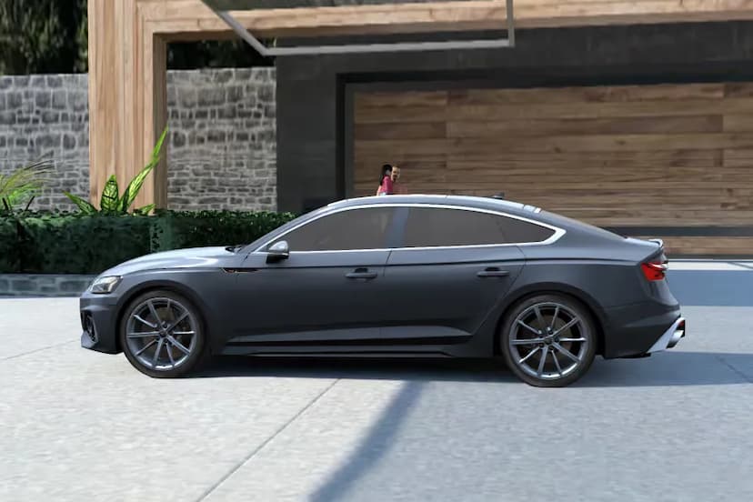 audi-rs5-left-view