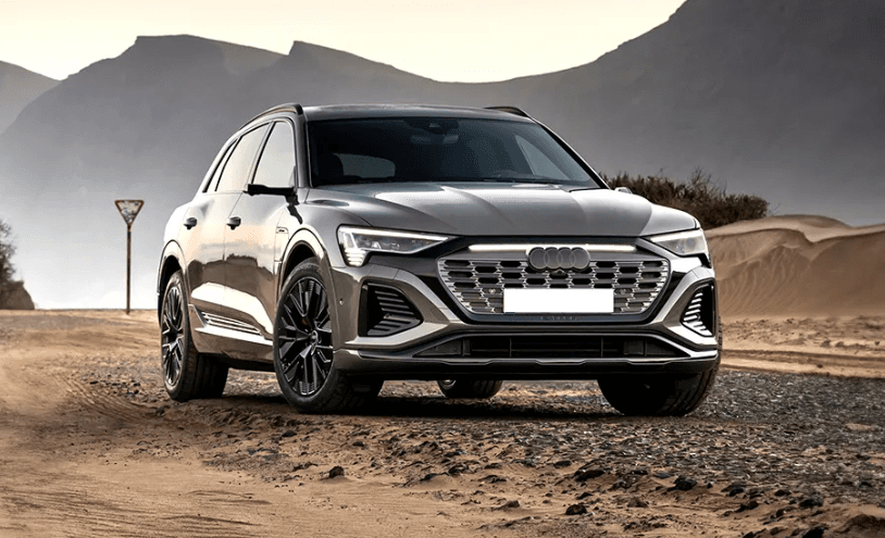 Q8 e-tron 55 Quattro thumbnail
