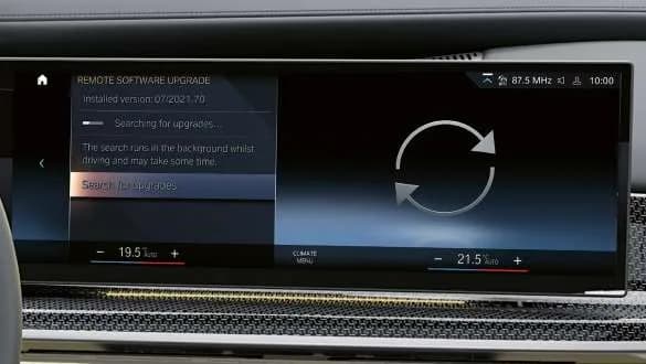 bmw-7-series-information-system