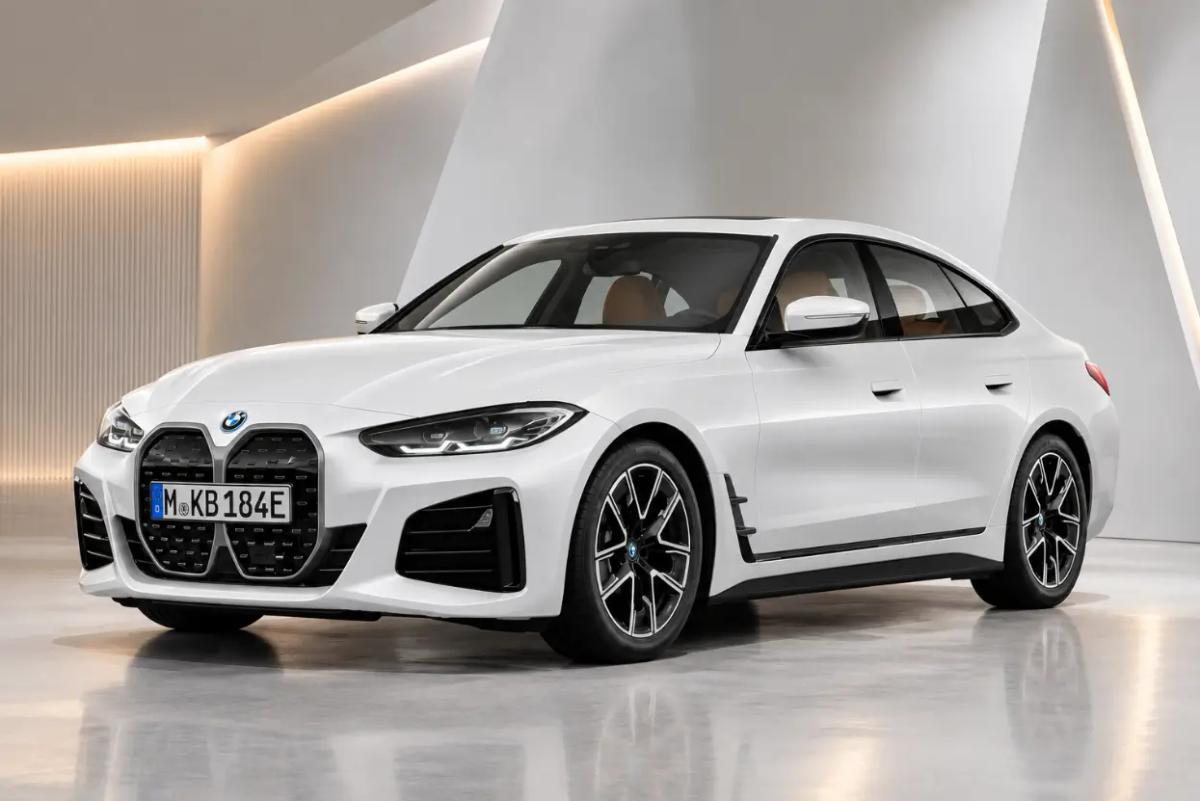 BMW i4