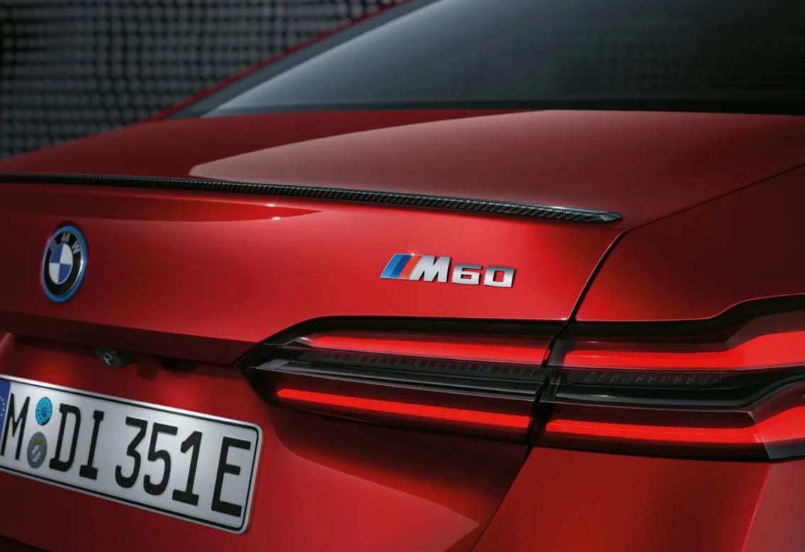 bmw-i5-tail-light