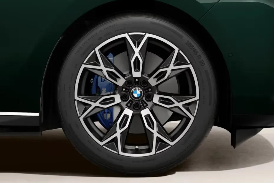 I7 Alloy Wheel