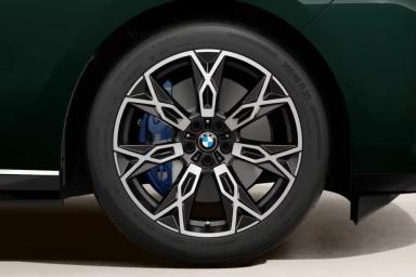 BMW i7 preview 2