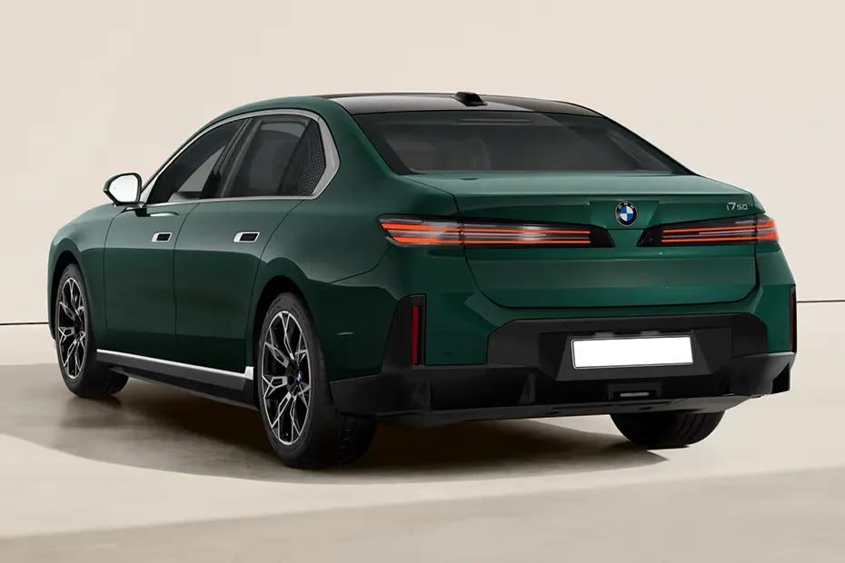 I7 Rear Left Thired Quarter View