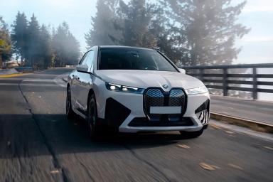 BMW iX preview 3