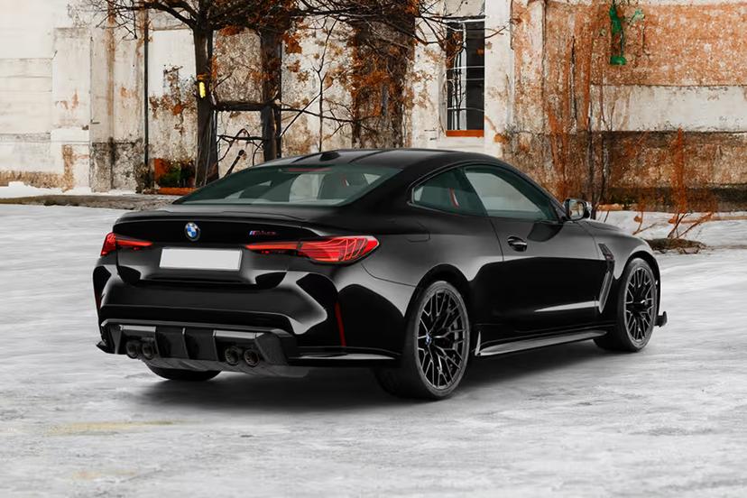 bmw-m4-cs-rear-right-view