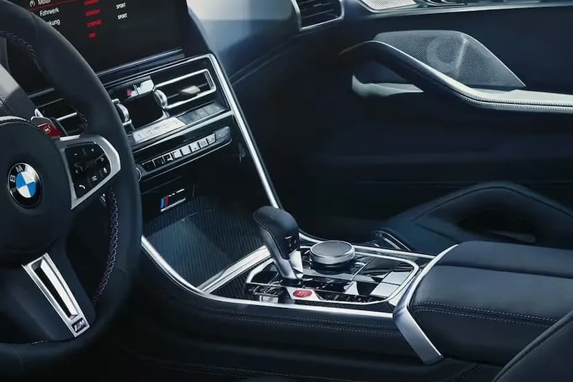 bmw-m8-coupe-competition-gear-lever