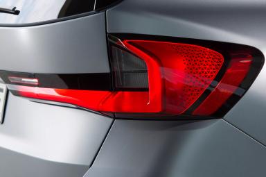 BMW X1 LWB preview 2
