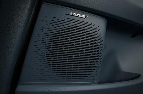 hyundai-venue-premium-8-speaker-sound-system