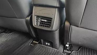 byd-e6-ac-vents