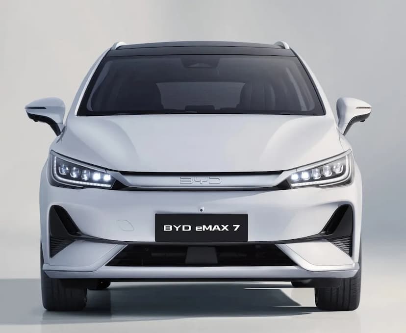 byd-emax-7-front-view