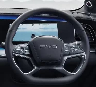 byd-sealion-7-steering-with-controls