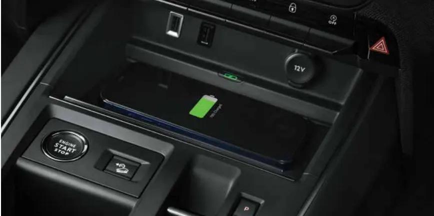 citroen-c5-aircross-wireless-phone-charger