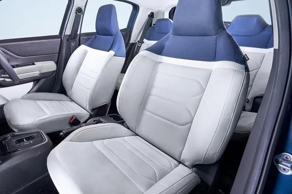 citroen-e-c3x-door-view-of-driver-seat