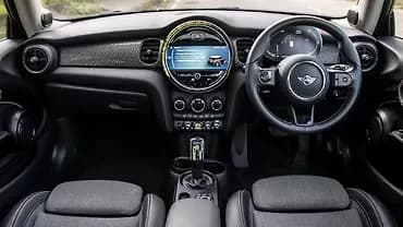 cooper-se-interior-dashboard