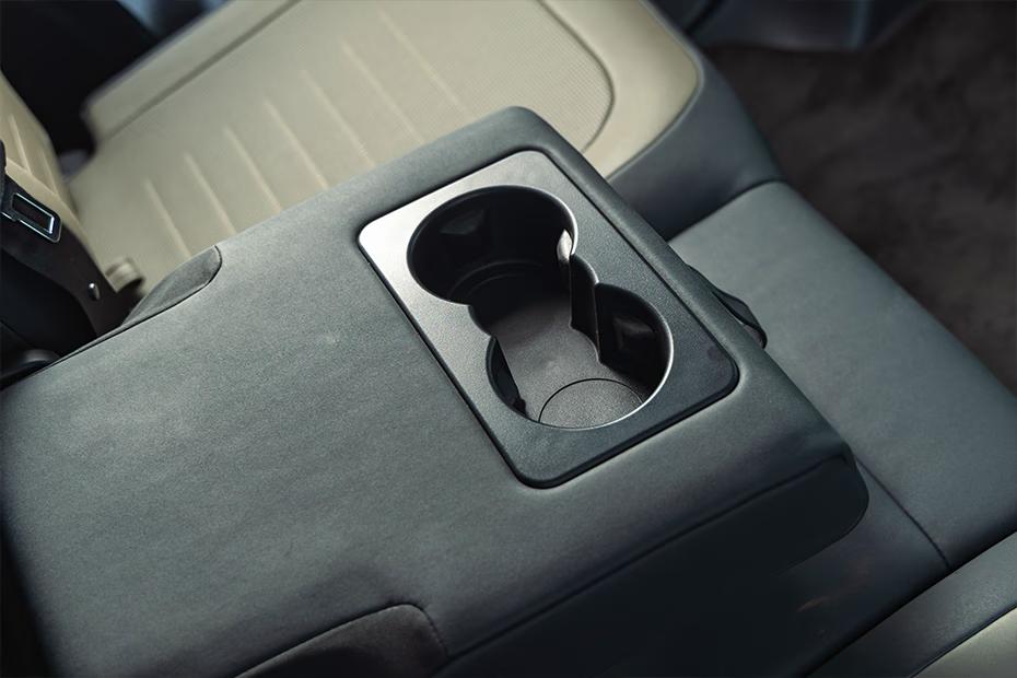 defender-cup-holder
