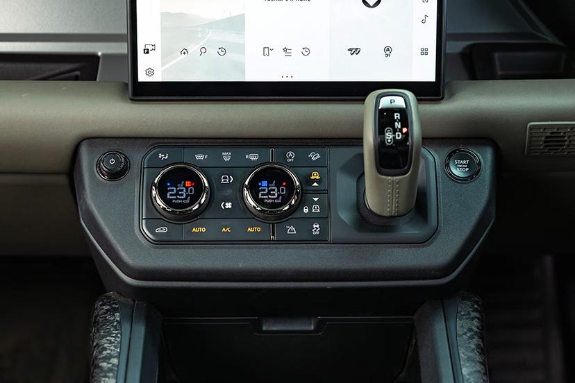 defender-dashboard-controls