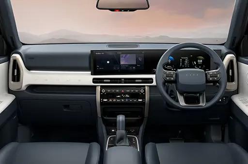 hyundai-venue-dual-tone-interior-theme