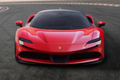 Ferrari SF90 Stradale preview 3