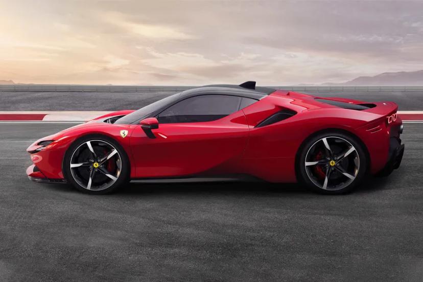 ferrari-sf90-stradale-left-view