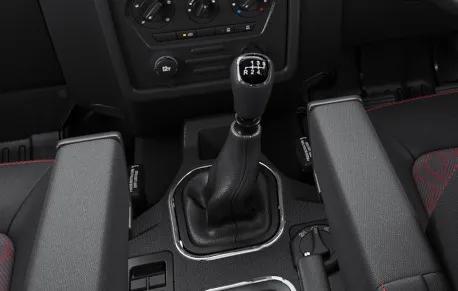 force-motors-gurkha-5-door-gearlever