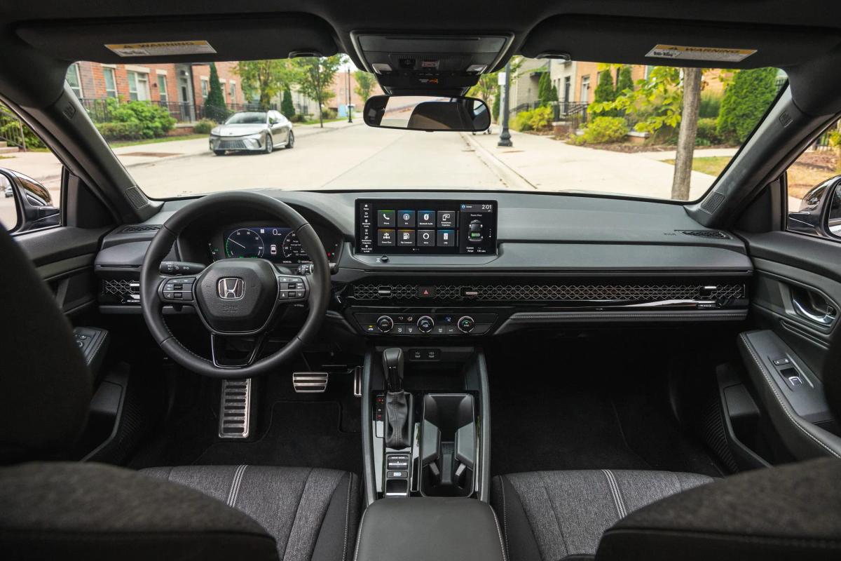 honda-accord-dashboard